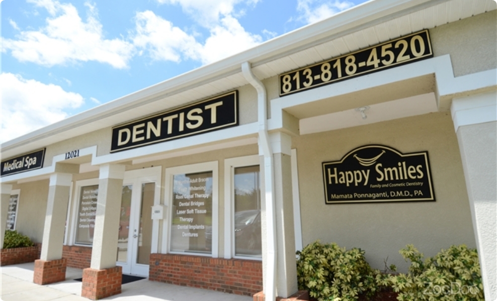 Outside view of Westchase Florida dental office building